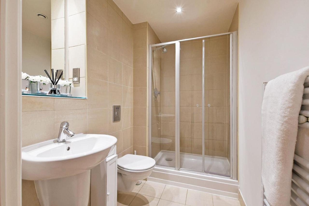 City Centre Modern Studio Apartment - Westone Free Wifi, Gym Access, Netflix Sheffield Extérieur photo